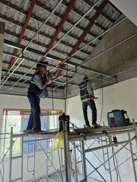 Thi công lắp đặt khung xương trần thạch cao - SMJA Home